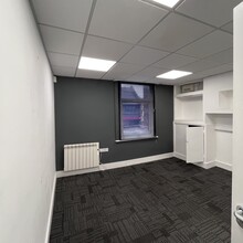 181 Station St, Burton On Trent for lease Interior Photo- Image 2 of 4