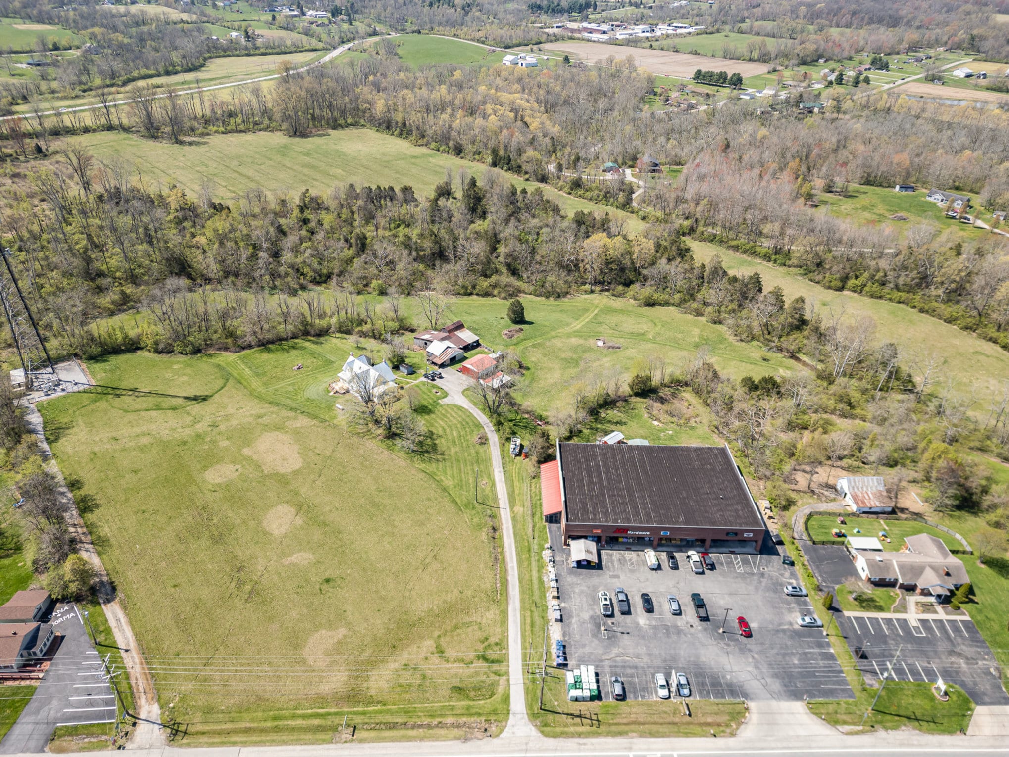 1.5 AC Ohio 125, Bethel, OH à vendre Photo principale- Image 1 de 3