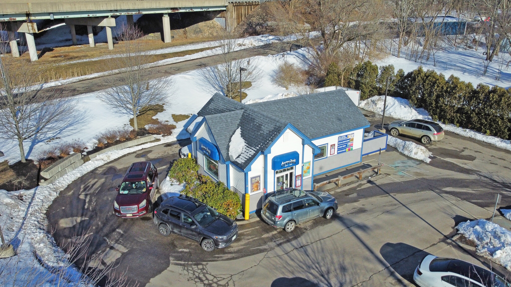 Net Leased Retail Portfolio portfolio of 1 properties for sale on LoopNet.ca Primary Photo- Image 1 of 9