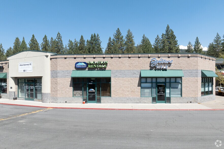 212 Elks Point Rd, Zephyr Cove, NV à louer - Photo du bâtiment - Image 2 de 8