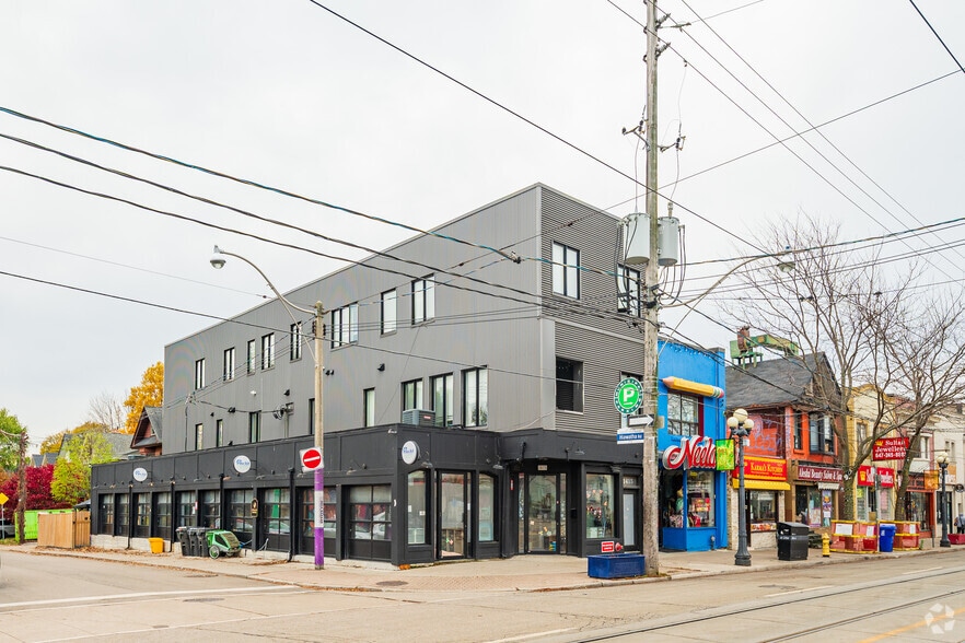 1415 Gerrard St E, Toronto, ON for sale - Primary Photo - Image 1 of 2
