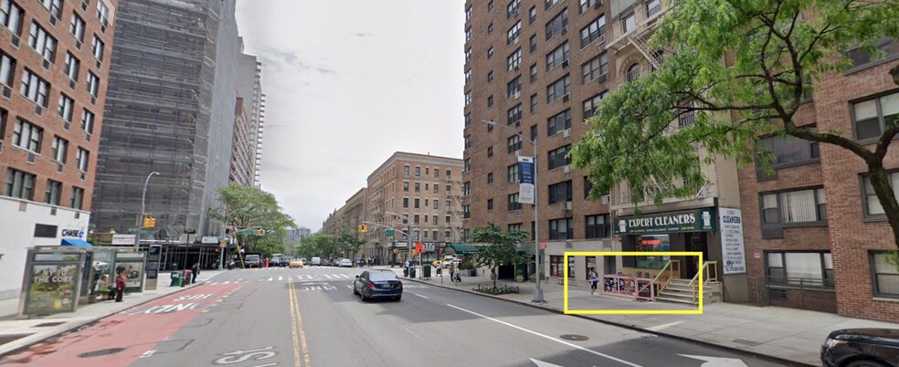 448 E 79th St, New York, NY à louer - Photo du bâtiment - Image 3 de 14
