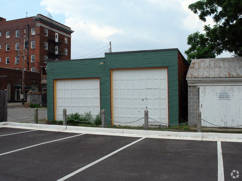 118 W Martin St, Martinsburg, WV à vendre - Photo du bâtiment - Image 3 de 3