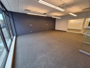 630 1st Ave N, Fargo, ND for lease Interior Photo- Image 2 of 9