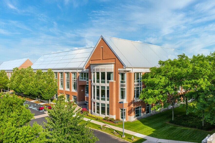 1200 American Blvd, Pennington, NJ for sale - Primary Photo - Image 1 of 6