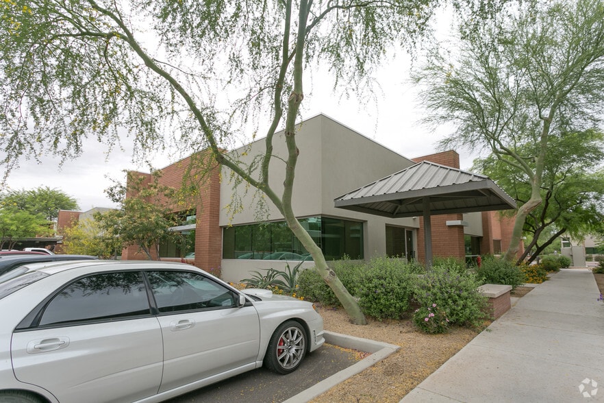 5550 W Chandler Blvd, Chandler, AZ for sale - Building Photo - Image 2 of 12