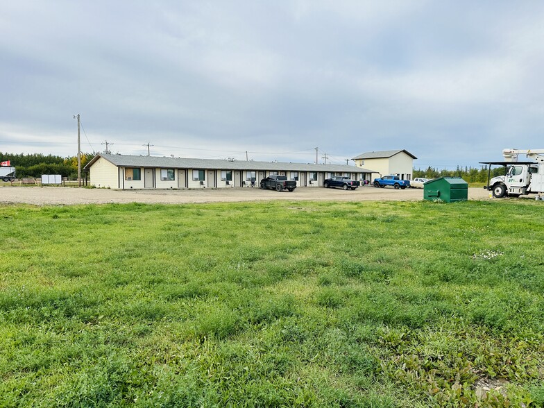 5416 49th Ave, Rycroft, AB à vendre - Photo du b timent - Image 2 de 14