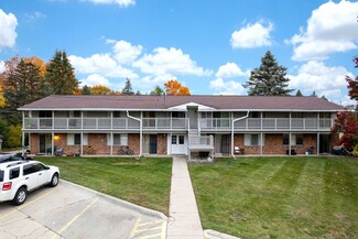 More details for 1630 N Pontiac Trl, Walled Lake, MI - Multifamily for Sale