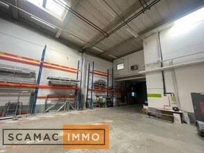 Flex in Lisses for lease Interior Photo- Image 2 of 4