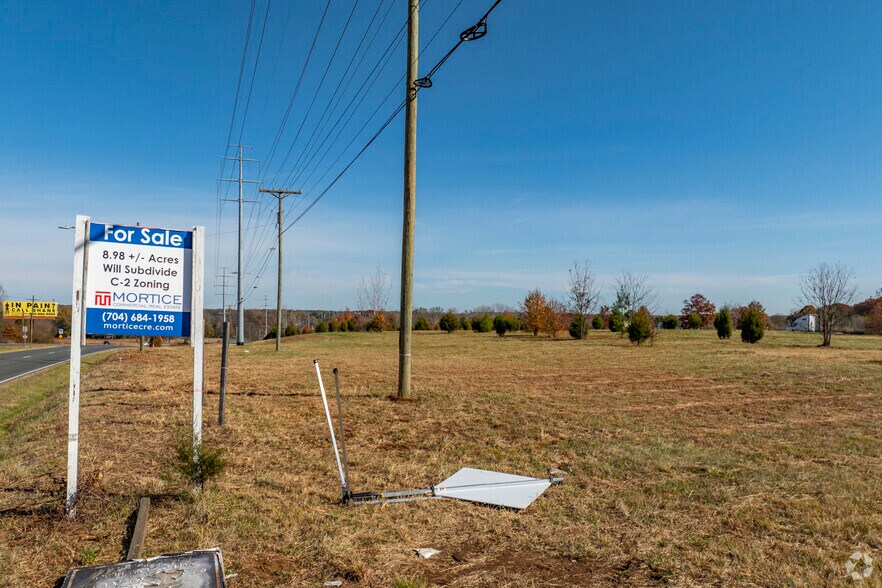 3420 Jacobs Crossing Blvd, Concord, NC à vendre - Photo du bâtiment - Image 2 de 22