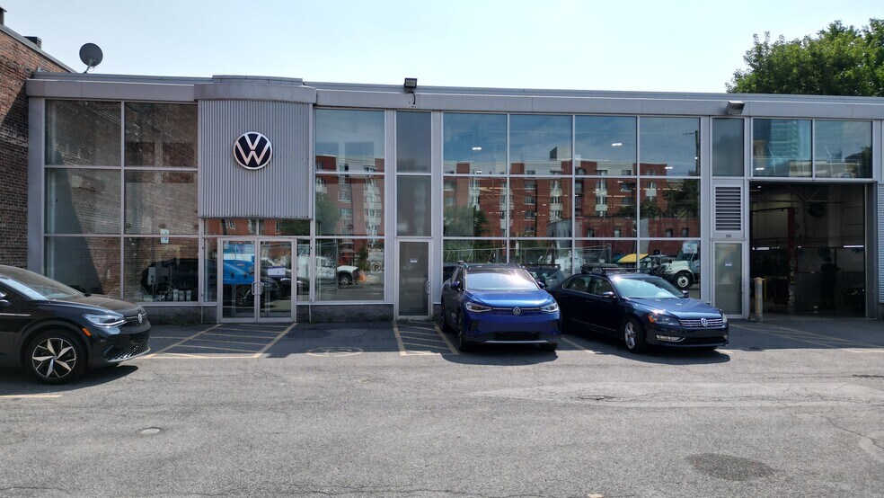 280 Rue Young, Montréal, QC for lease - Building Photo - Image 1 of 15