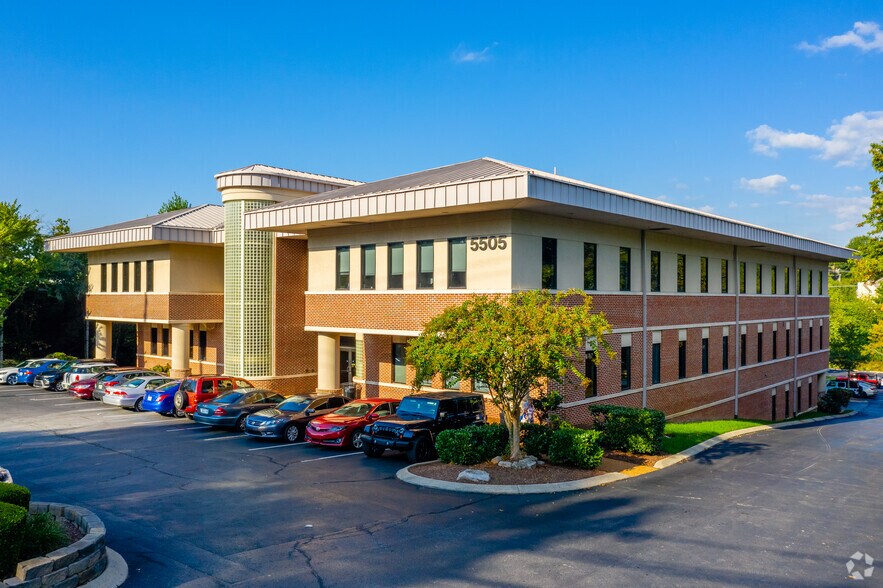 5505 Edmondson Pike, Nashville, TN à louer - Photo du bâtiment - Image 1 de 6