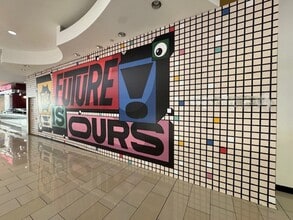 1106-2195 Glendale Galleria, Glendale, CA for lease Interior Photo- Image 1 of 2