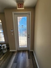 1133-1135 Professional Park Dr, Brandon, FL for lease Interior Photo- Image 1 of 2