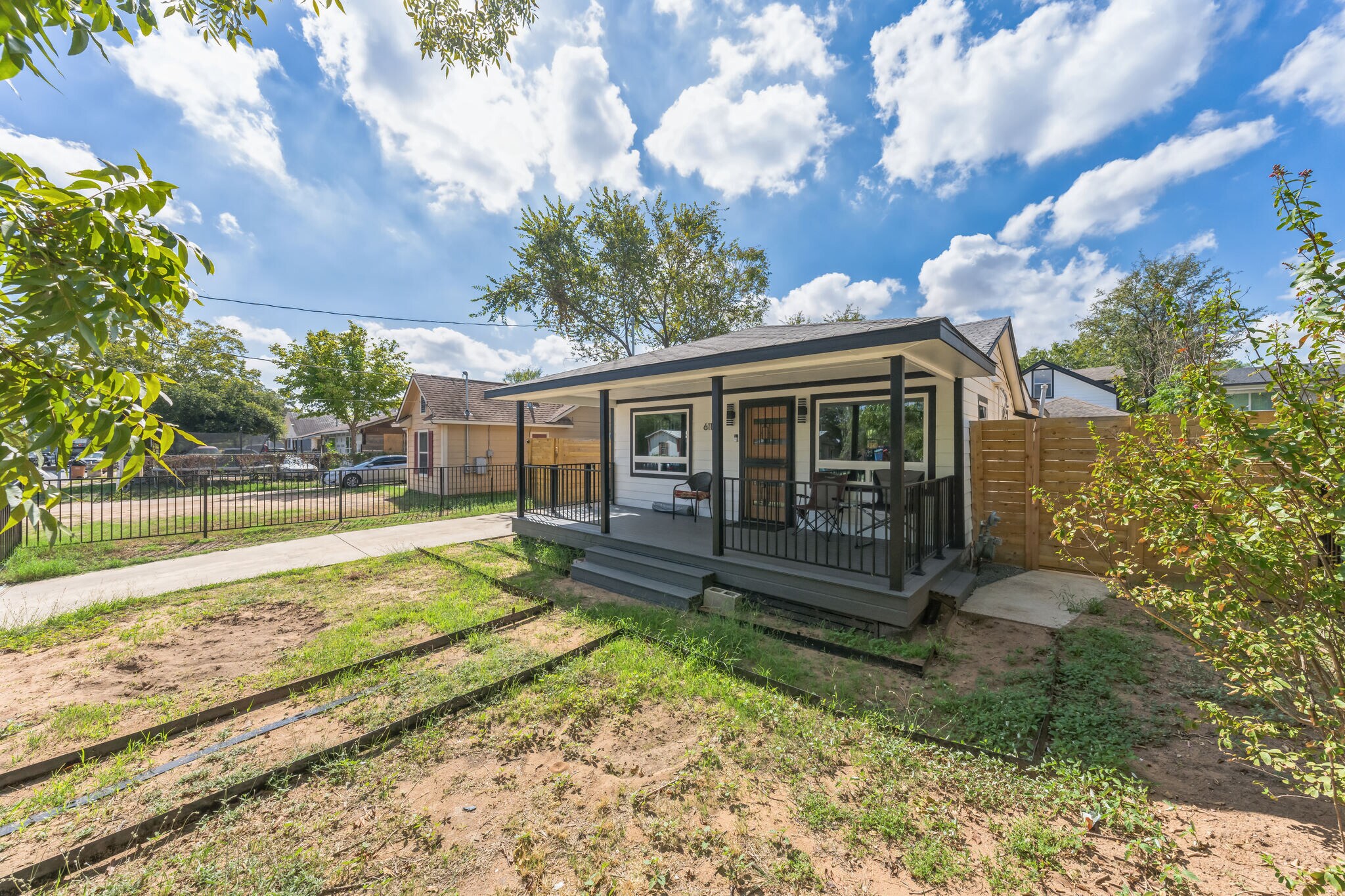 6111 Atwood St, Austin, TX for sale Primary Photo- Image 1 of 1