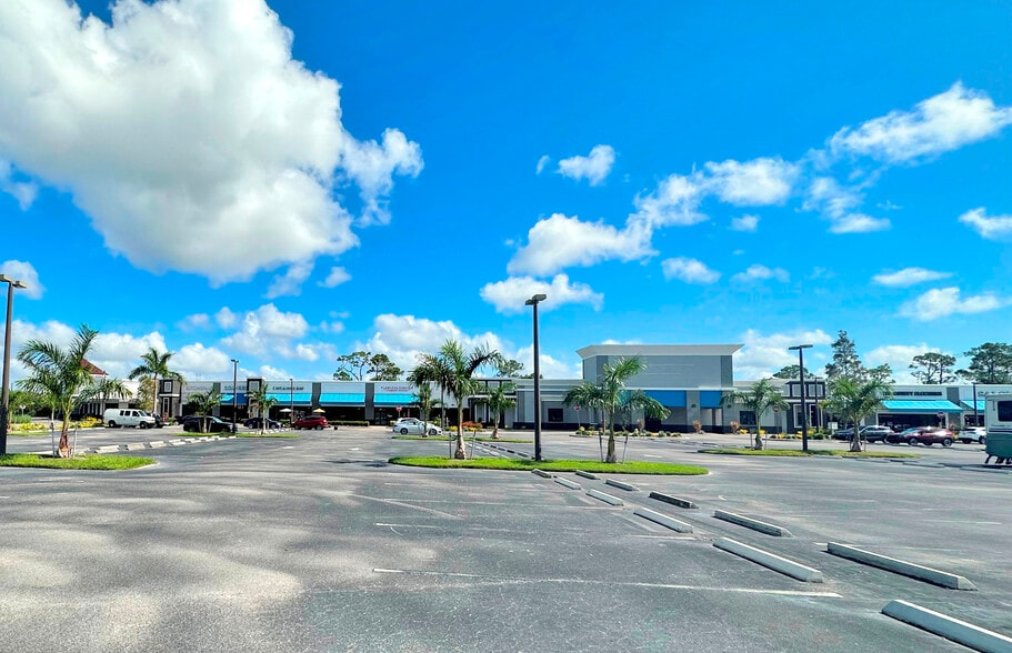 25987 S Tamiami Trl, Bonita Springs, FL for lease - Building Photo - Image 2 of 11