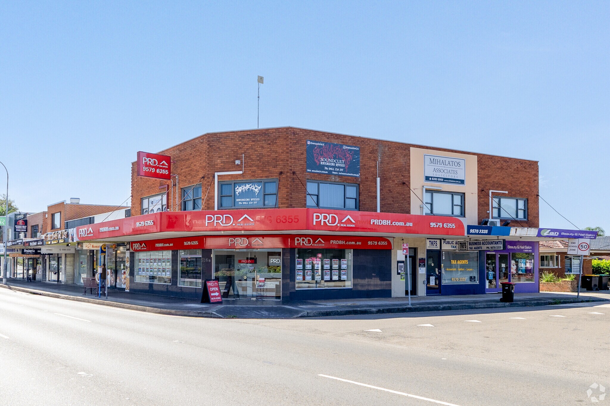 28 Norfolk Ave, Beverly Hills for lease Primary Photo- Image 1 of 6