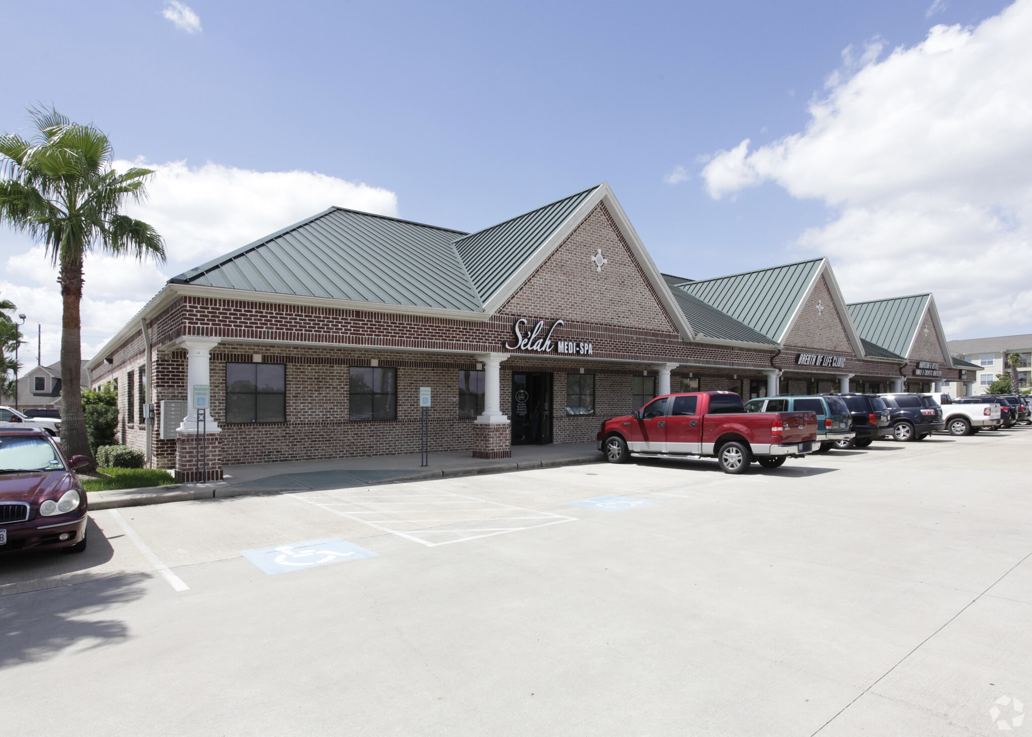 21715 Kingsland Blvd, Katy, TX for lease Primary Photo- Image 1 of 3