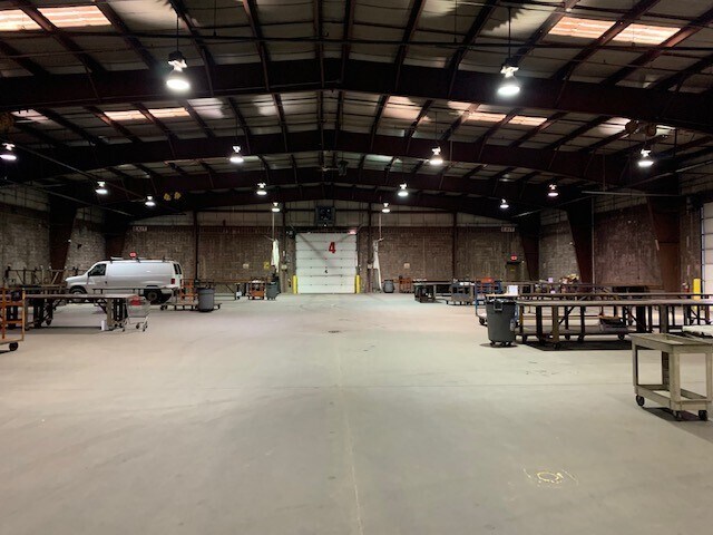 5035 Industrial Rd, Wall Township, NJ for lease - Interior Photo - Image 3 of 5