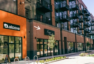 155 E 4th Pl, Sioux Falls, SD for lease Interior Photo- Image 1 of 12