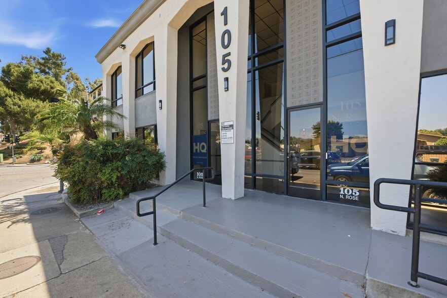 105 N Rose St, Escondido, CA à louer - Photo du bâtiment - Image 3 de 5