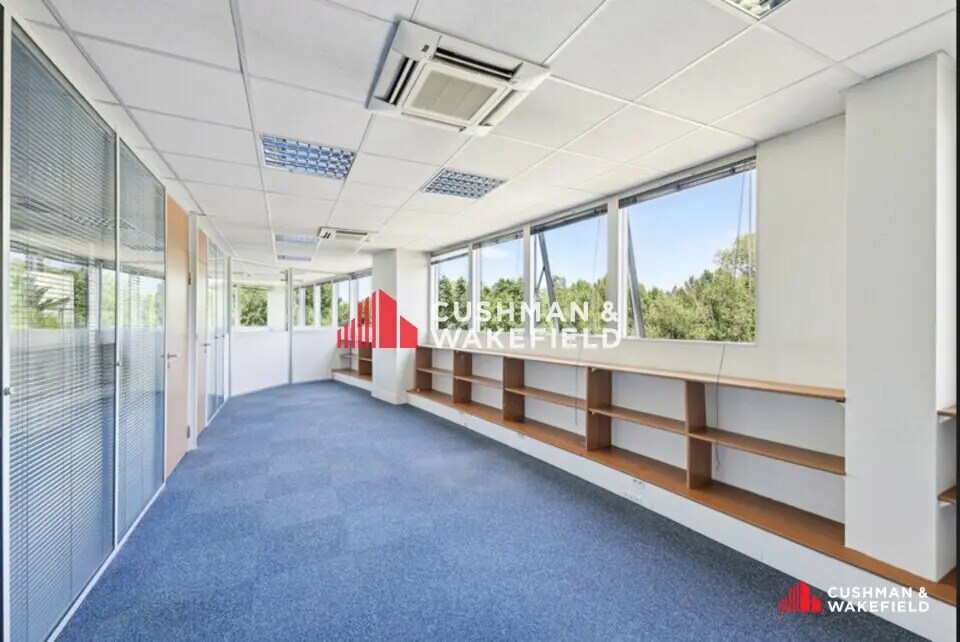 Office in Toulouse for lease Building Photo- Image 1 of 18