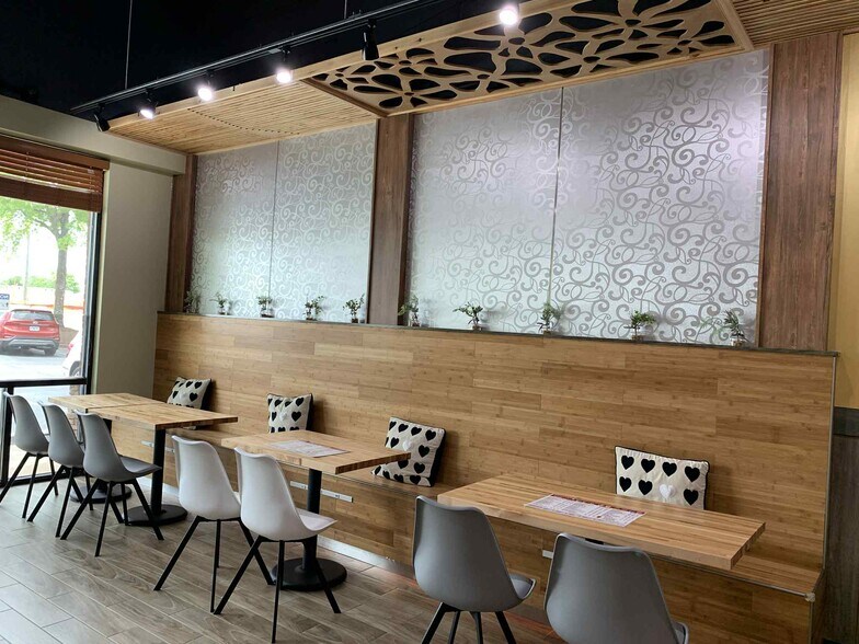 1299 Old Peachtree Rd, Suwanee, GA à louer - Photo du bâtiment - Image 2 de 13