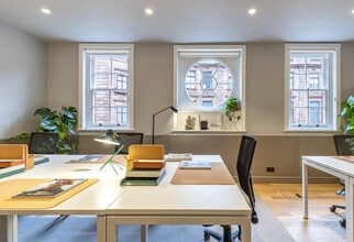 12 Hans Rd, London for lease Interior Photo- Image 2 of 10