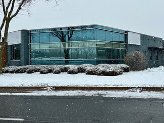 Plus de détails pour 2575 Ouellette Pl, Windsor, ON - Bureau à louer