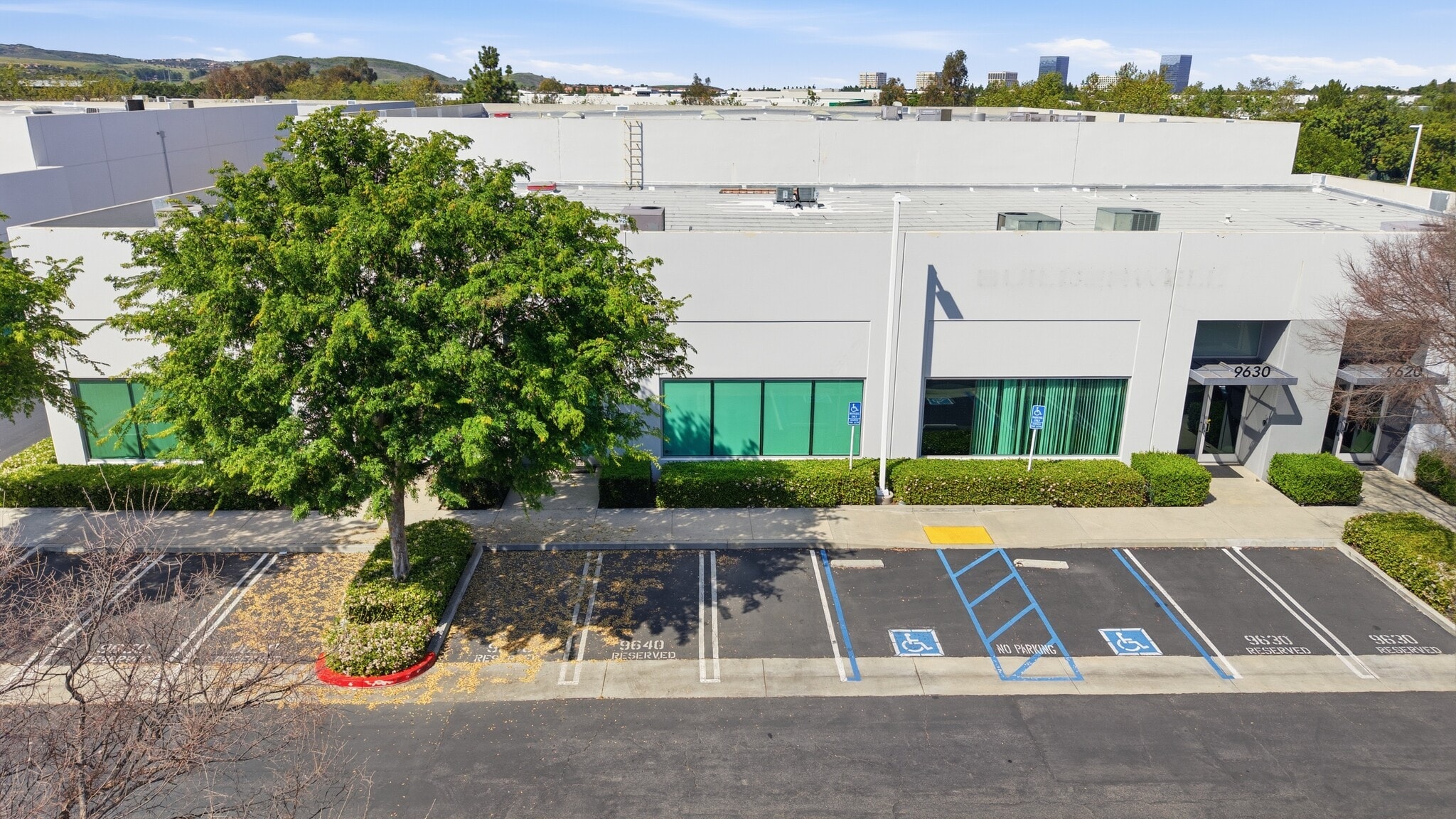 9590-9610 Research Dr, Irvine, CA à vendre Photo principale- Image 1 de 8