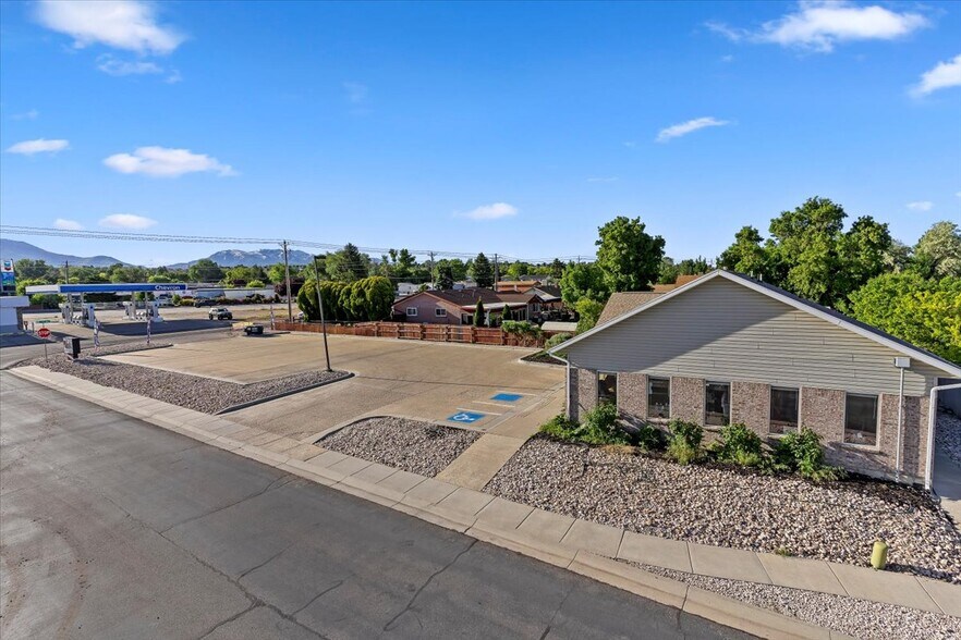 3775 S 2700 W, West Haven, UT à vendre - Photo du bâtiment - Image 3 de 16