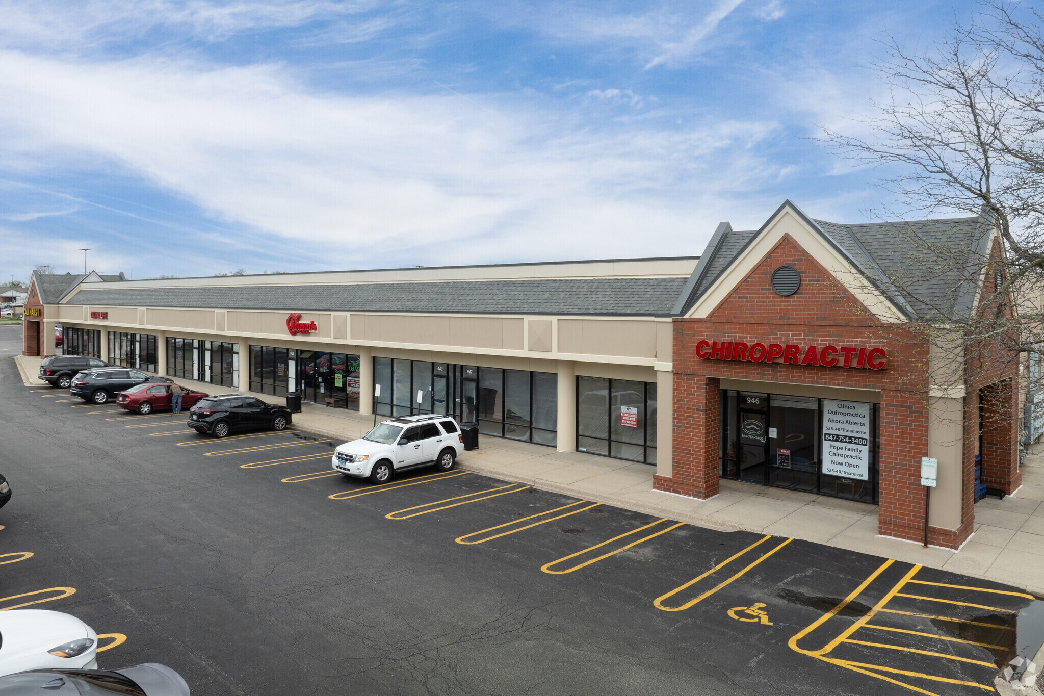 910-946 N Green Bay Rd, Waukegan, IL à louer Photo du bâtiment- Image 1 de 12
