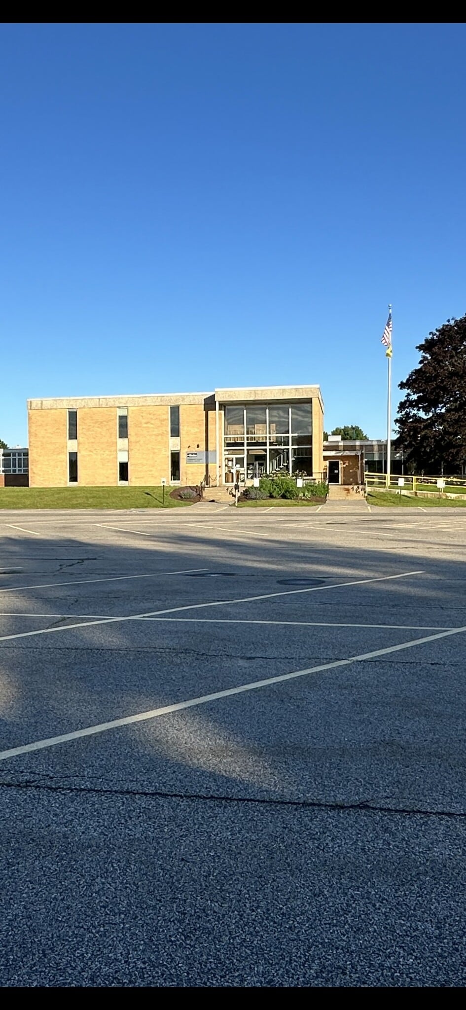 9 Cutts Rd, Kittery, ME à vendre Photo du bâtiment- Image 1 de 6