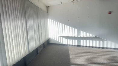 1602-1670 W Airport Blvd, Sanford, FL for lease - Commercial Listing Video 