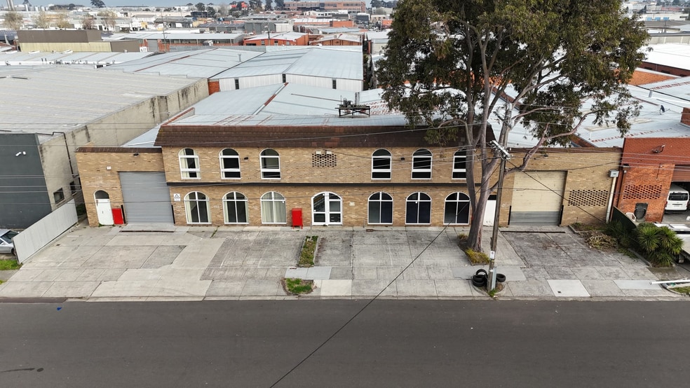 9-11 Capella Cres, Moorabbin for sale - Building Photo - Image 2 of 8