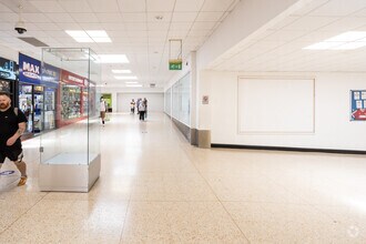 Church St, Glenrothes à louer Photo intérieure- Image 2 de 5