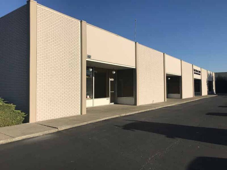 1713-1719 Junction Ave, San Jose, CA à louer - Photo du bâtiment - Image 2 de 5
