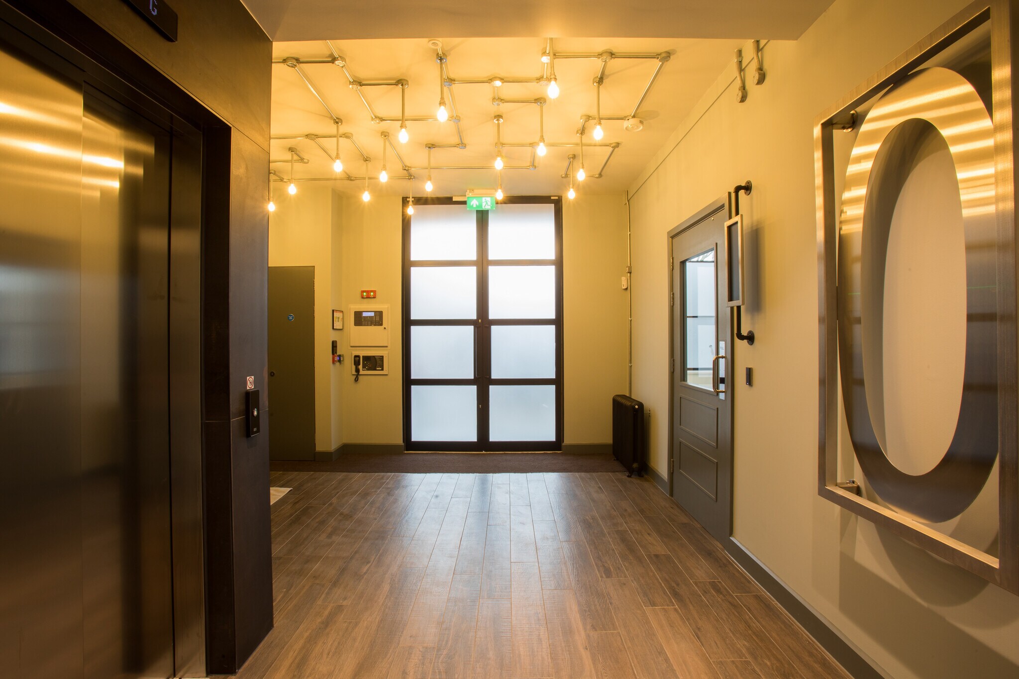 Ambrose St, Cheltenham for lease Interior Photo- Image 1 of 21