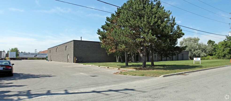 782 Mckay Rd, Pickering, ON for sale - Primary Photo - Image 1 of 1