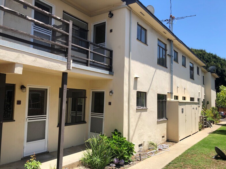 2648 23rd St, Santa Monica, CA à vendre - Photo du bâtiment - Image 3 de 13
