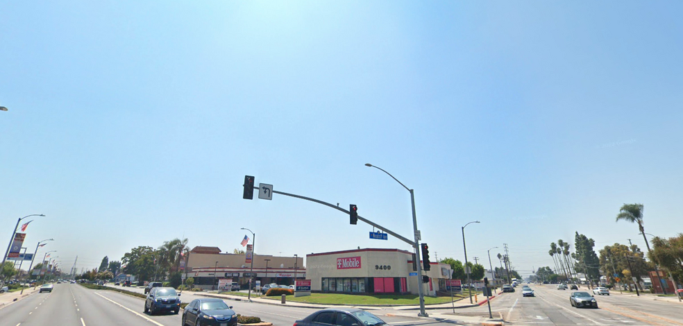 9400-9436 Firestone Blvd, Downey, CA for lease - Building Photo - Image 2 of 13