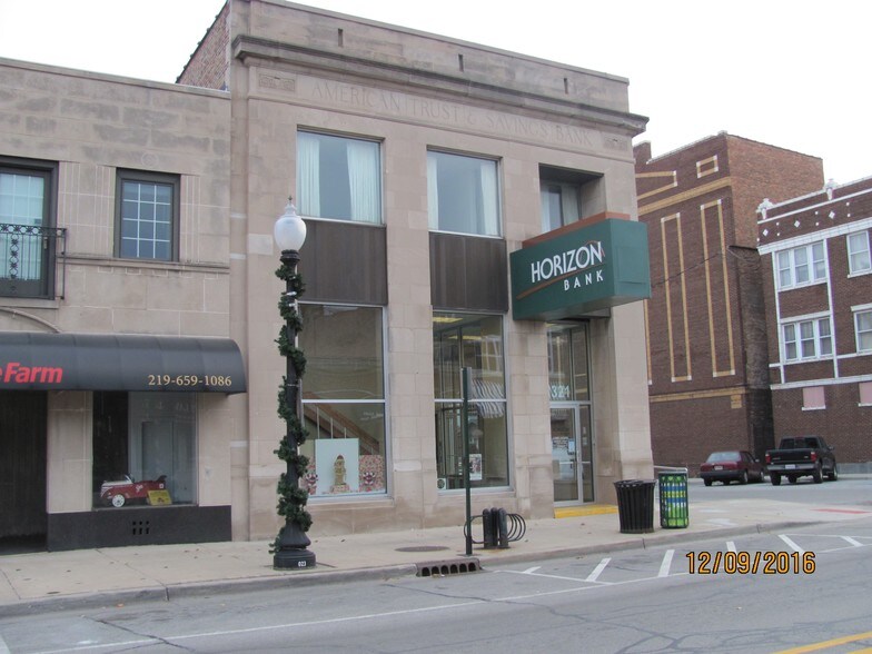 1321 119th St, Whiting, IN à louer - Photo du bâtiment - Image 1 de 2