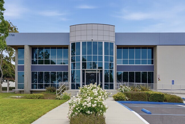 More details for 11700 Monarch St, Garden Grove, CA - Industrial for Sale
