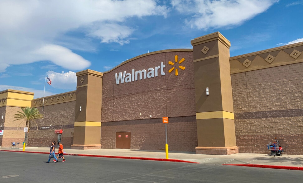 510-540 Marks St, Henderson, NV à louer - Photo du bâtiment - Image 1 de 8