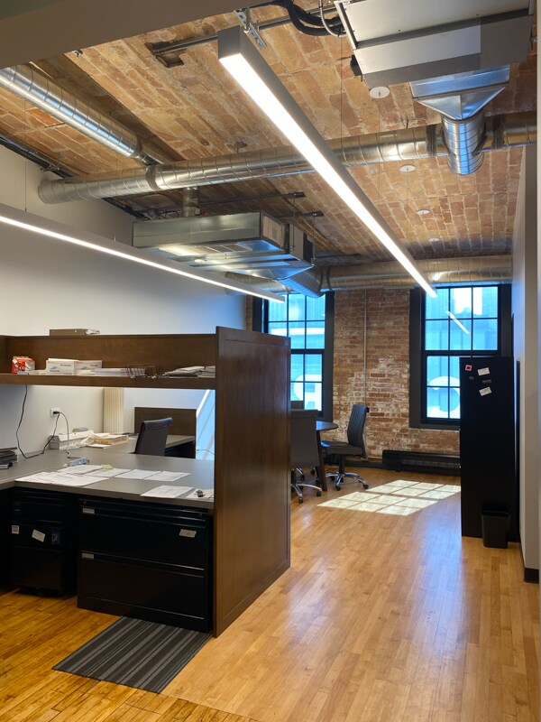 215 W Ontario St, Chicago, IL for lease Building Photo- Image 1 of 8