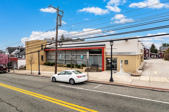 More details for 362-372 E Main St, Collegeville, PA - Office for Lease