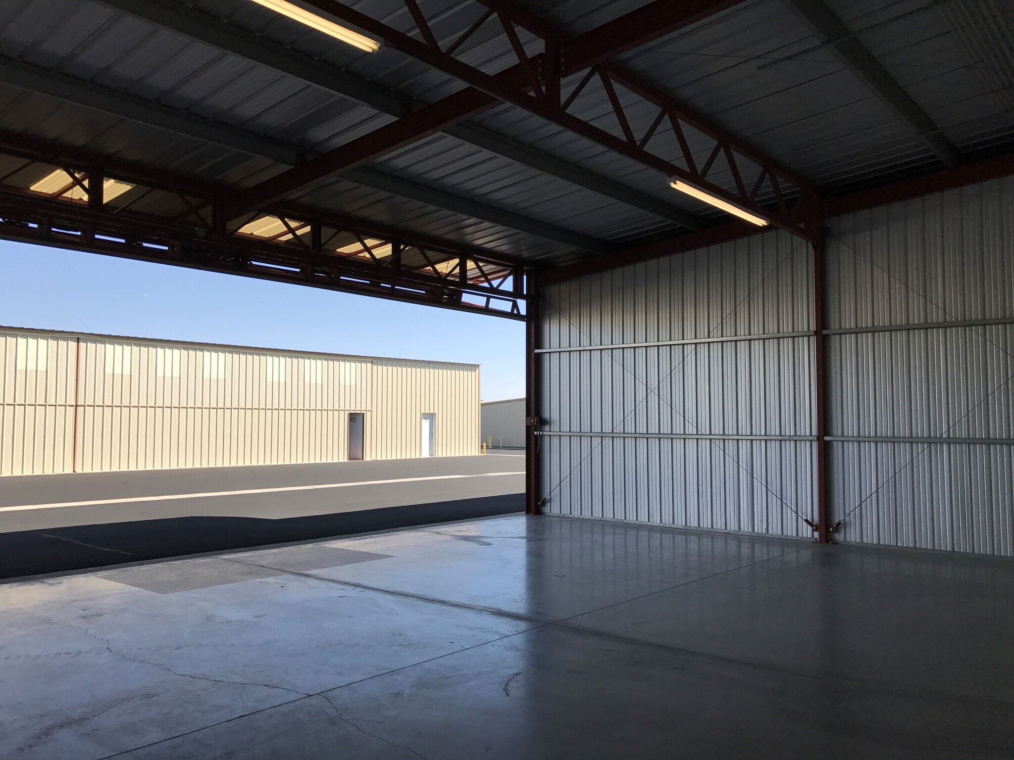 4725 William J. Barnes Ave, Lancaster, CA for lease Interior Photo- Image 1 of 6