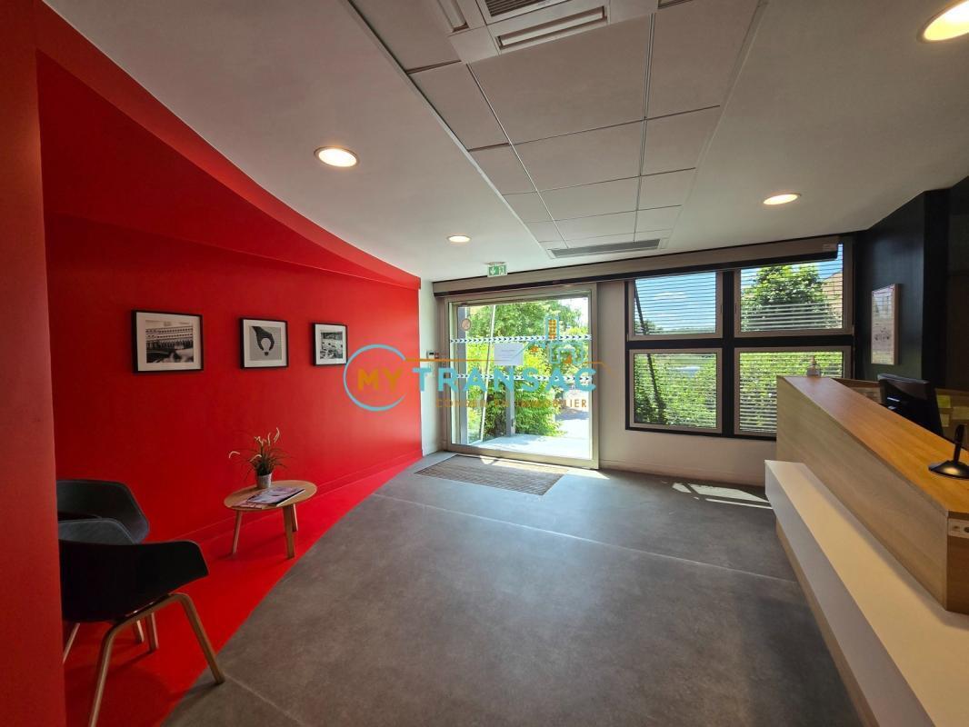 Office in Torcy for sale Interior Photo- Image 1 of 12
