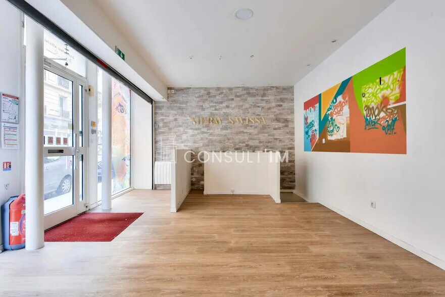Retail in Paris for lease - Building Photo - Image 3 of 9