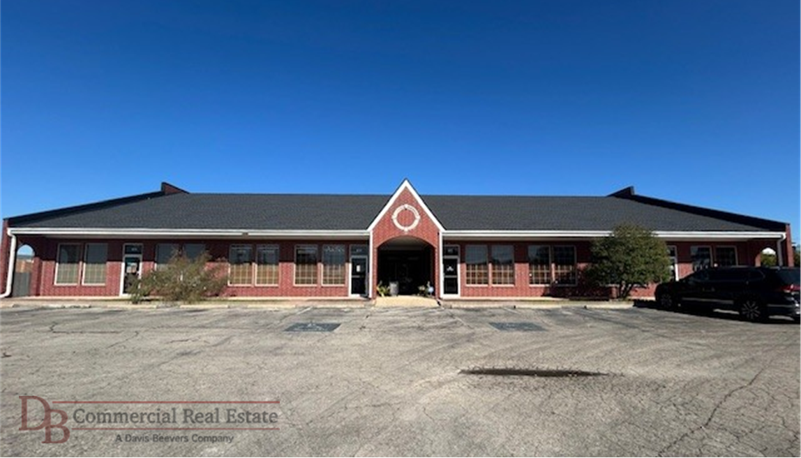 1616 Azalea Dr, Temple, TX for lease Primary Photo- Image 1 of 5